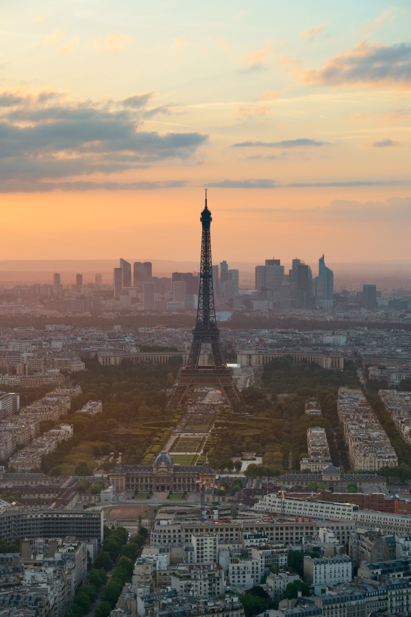 Salesforce Services in Paris